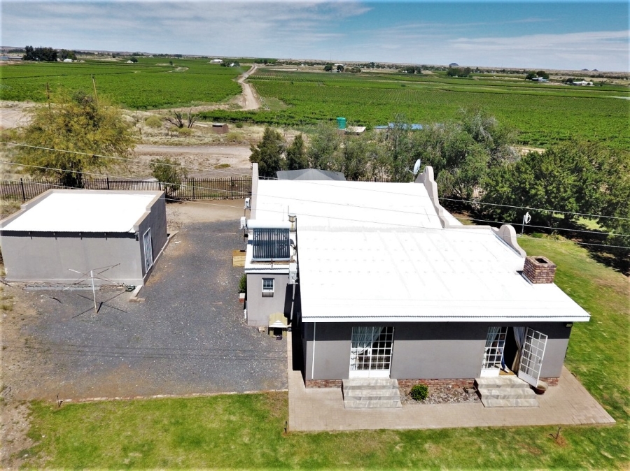 Commercial Property for Sale in Upington Rural Northern Cape